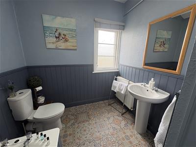 Picture 9